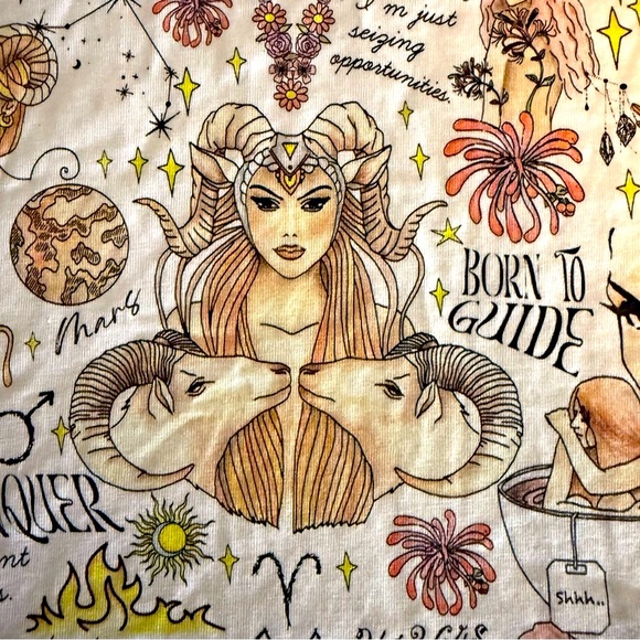 Ascolour White Aries Graphic Crop Top - Picture 5 of 9